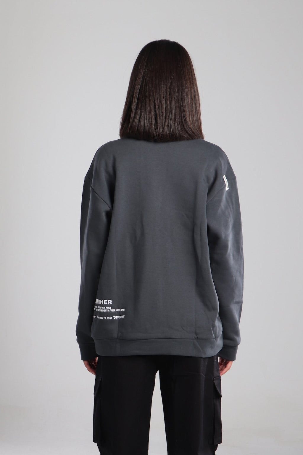 ZIP-UP SWEATSHIRT