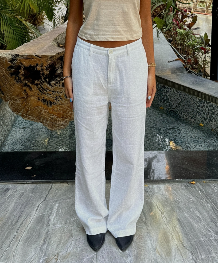 STRAIGHT-LEG TROUSERS