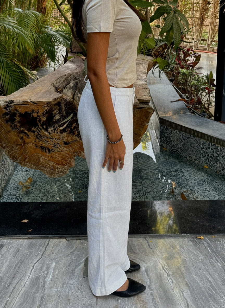 STRAIGHT-LEG TROUSERS