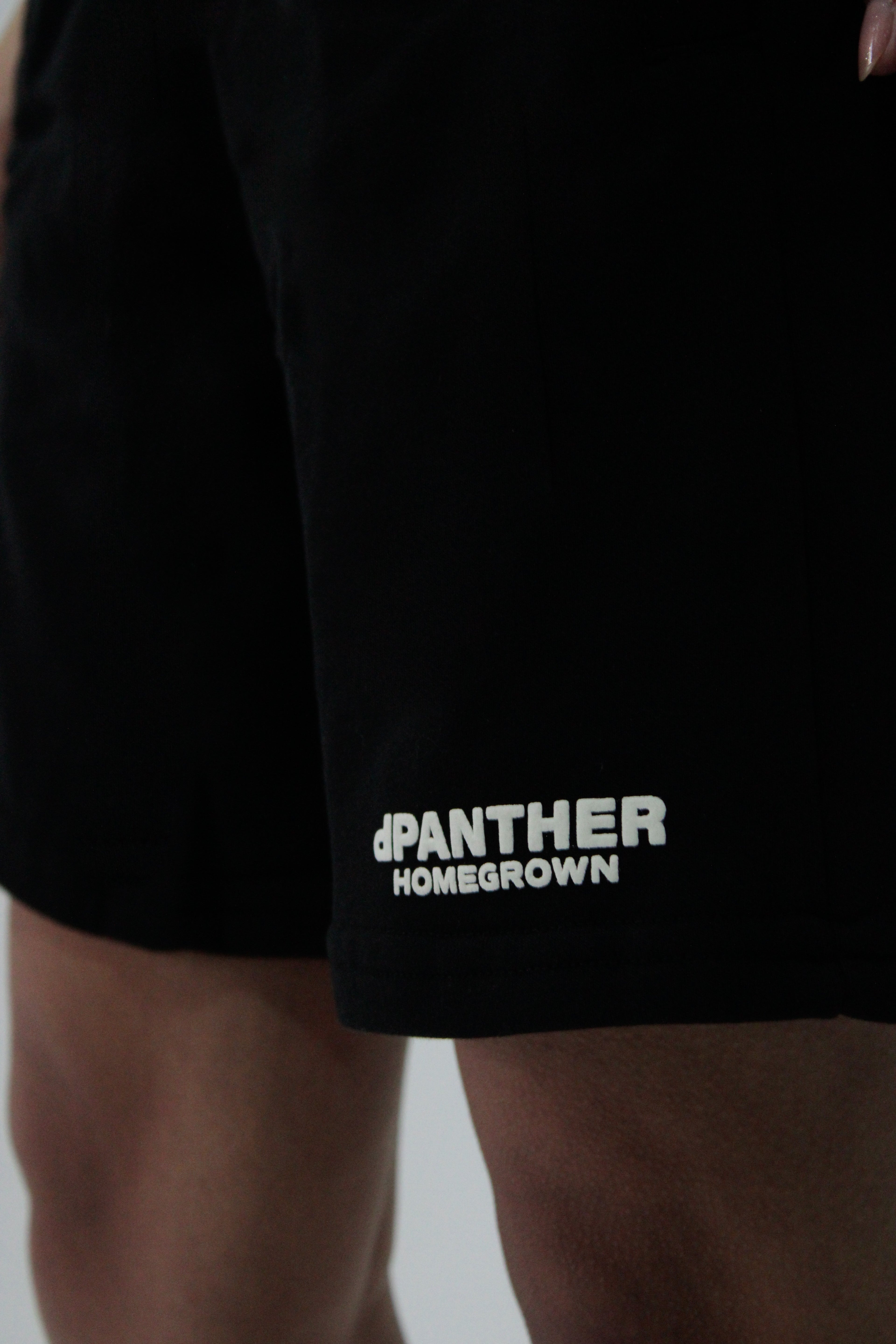 HOMEGROWN SWEATSHORT
