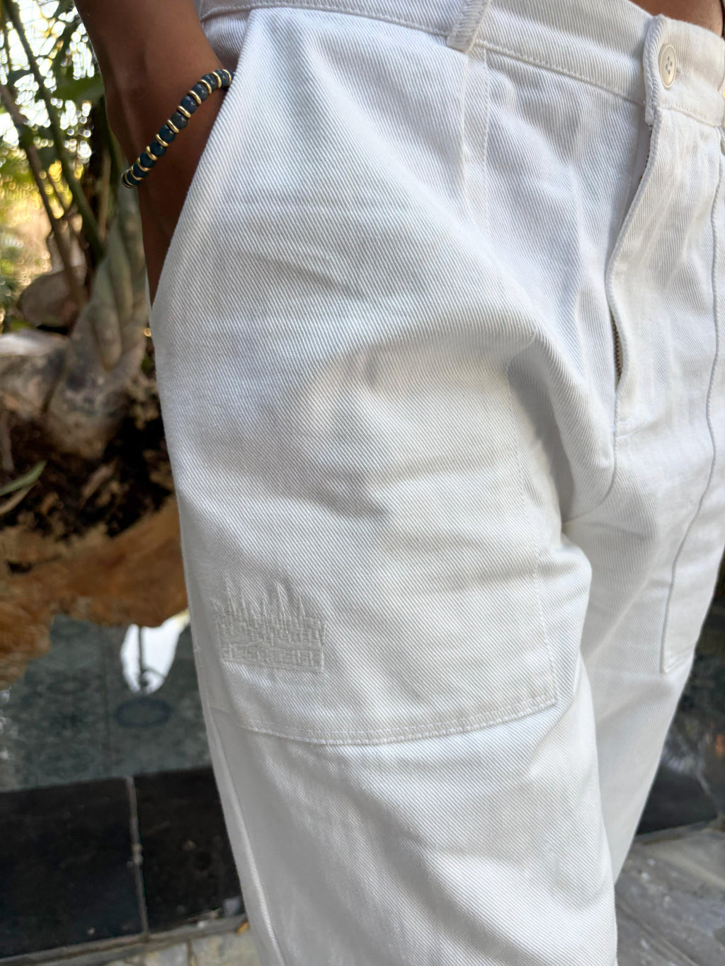STRAIGHT-LEG TROUSERS